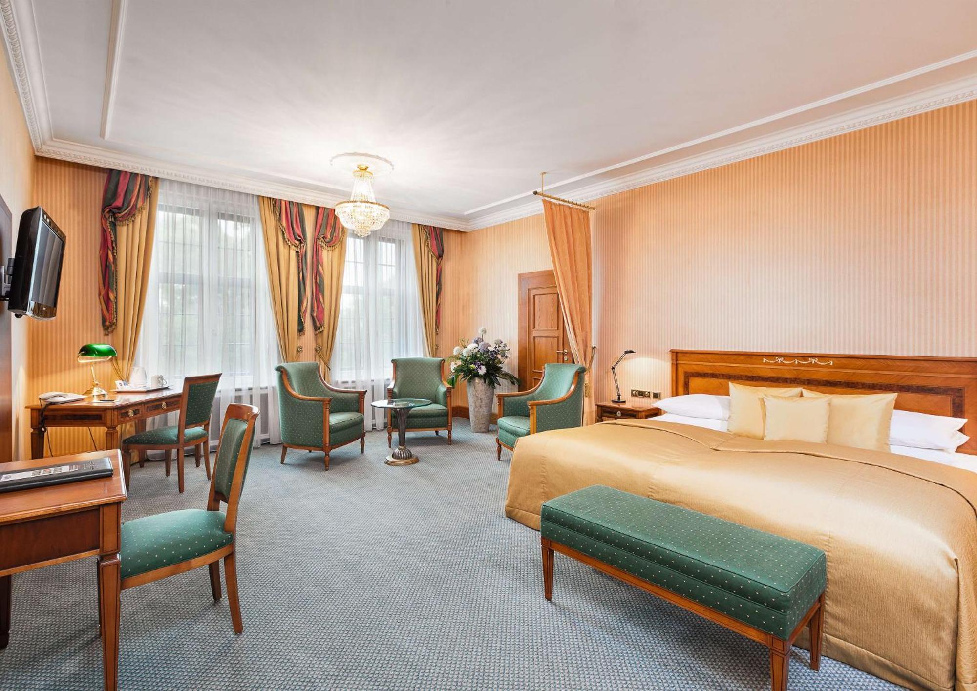 Best Western Premier Grand Hotel Russischer Hof Ваймар Екстериор снимка